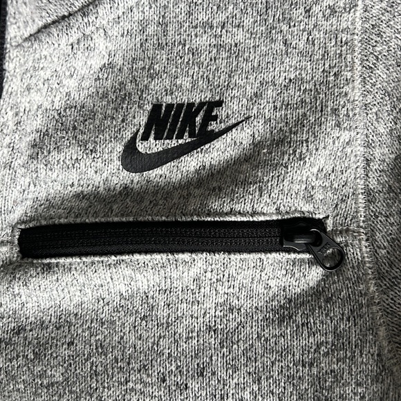 Nike Sweater Womens Small Full Zip Sweatshirt black and grey - Picture 2 of 7